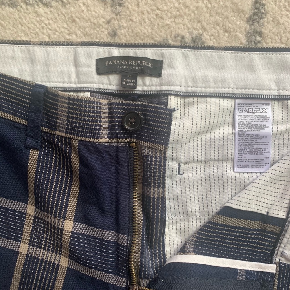 Banana republic Plaid Shorts 9inch